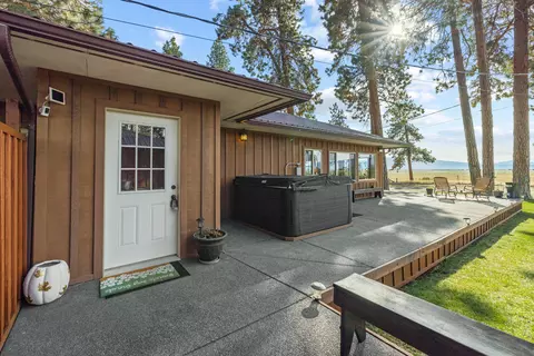 Exterior - 32486 Modoc Point Rd, Chiloquin, OR 97624 photo 9 of 45