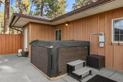 Exterior - 32486 Modoc Point Rd, Chiloquin, OR 97624 photo 18 of 45