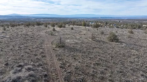 5818 SE Thomas Rd, Prineville, OR 97754