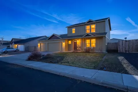 2548 SW Kalama Ave, Redmond, OR 97756