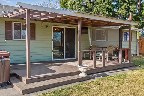 Exterior - 62946 Florence Dr, Bend, OR 97701 photo 3 of 5