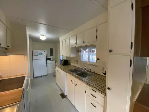 8401 Old Stage Rd UNIT 26, Central Point, OR 97502 photo 10