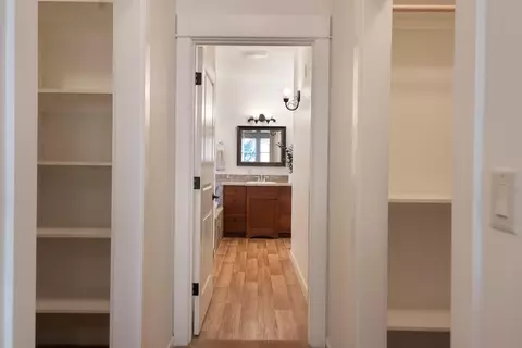 Entry Way - 19085 NW Mt Hood Pl, Bend, OR 97703 photo 2 of 2