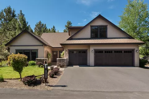 19085 NW Mt Hood Pl, Bend, OR 97703