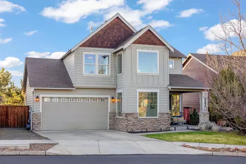 Exterior - 63471 Stacy Ln, Bend, OR 97701 photo 2 of 12