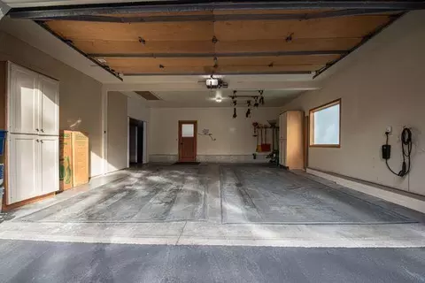 Other - 1648 NW Summit Dr, Bend, OR 97703 photo 14 of 17