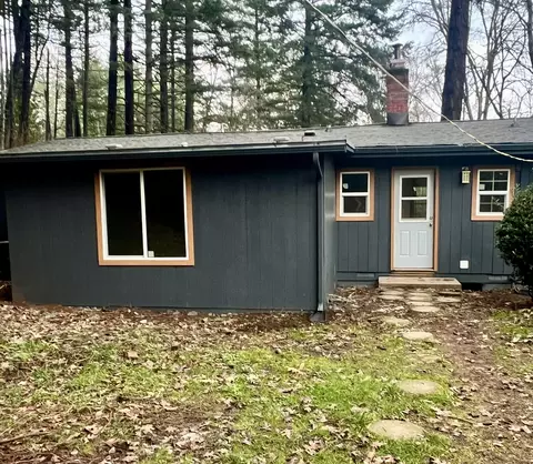 191 Dutcher Creek Rd, Grants Pass, OR 97527