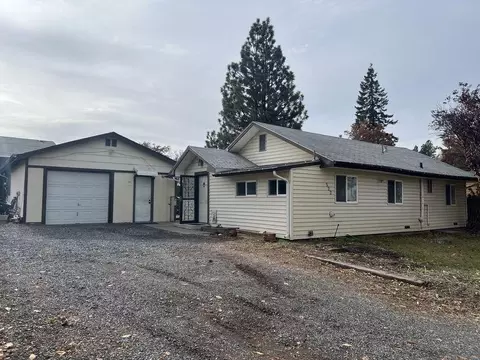 522 Van Ness Ave, Klamath Falls, OR 97601