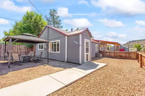 2180 SE Melrose Dr, Prineville, OR 97754