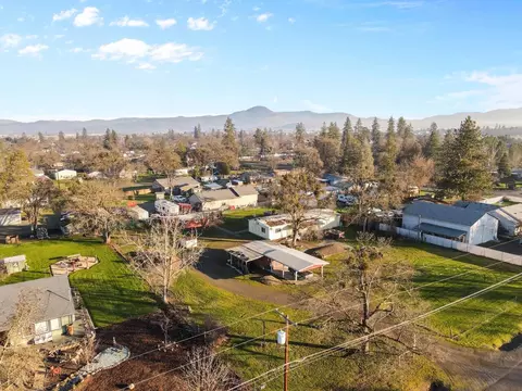 Undisclosed, Central Point, OR 97502