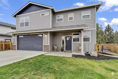 2260 NE Indigo Ln, Bend, OR 97701