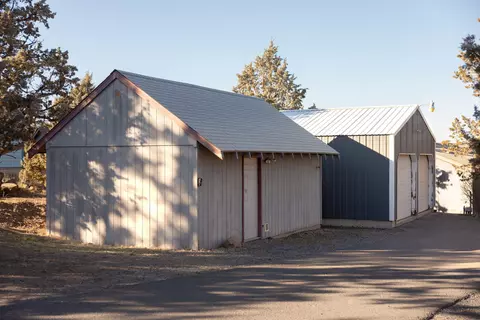 21140 Arid Ave, Bend, OR 97703 photo 28