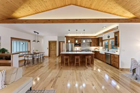 Kitchen - 60995 Ward Rd, Bend, OR 97702 photo 1 of 6