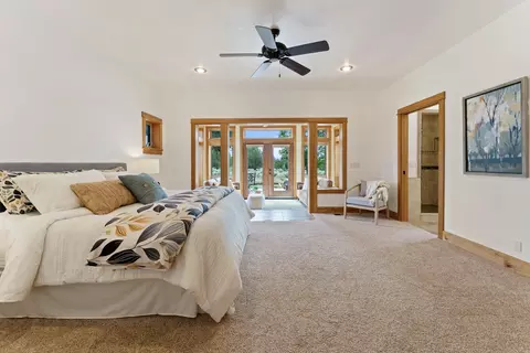 Bedroom - 60995 Ward Rd, Bend, OR 97702 photo 1 of 6