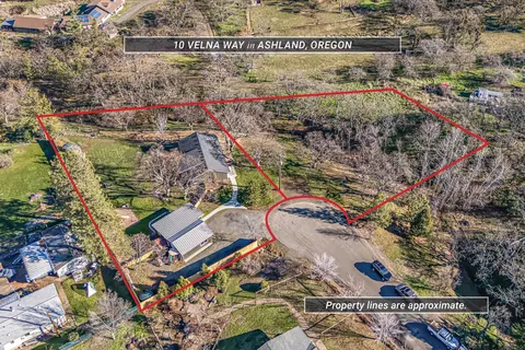 10 Velna Way, Ashland, OR 97520