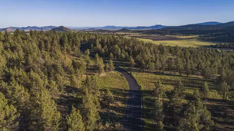 996 Abbott Mountain Way, Klamath Falls, OR 97601