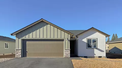 51787 Jubilee Pine Dr, La Pine, OR 97739