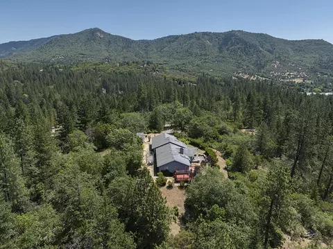 Other - 300 Work Ln, Grants Pass, OR 97527 photo 5 of 6