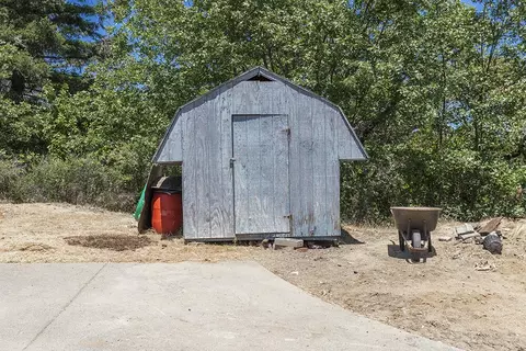 Other - 300 Work Ln, Grants Pass, OR 97527 photo 3 of 6