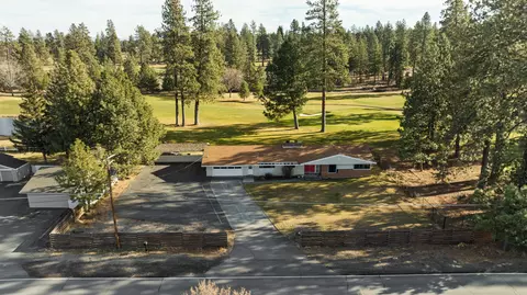 61022 Parrell Rd, Bend, OR 97702