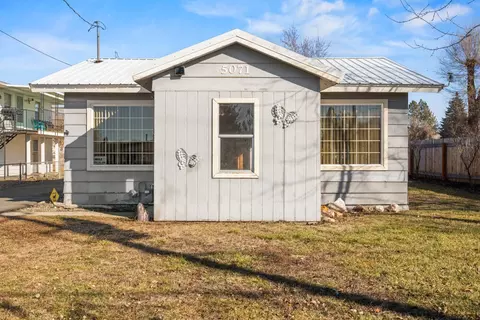5071 Harlan Dr, Klamath Falls, OR 97603
