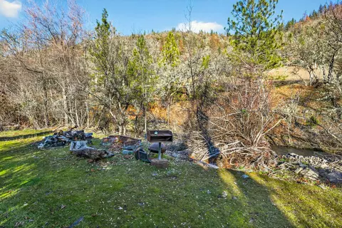 Exterior - 7555 E Antelope Rd, Eagle Point, OR 97524 photo 15 of 15