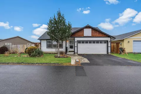 485 SE Ponderosa Dr, Madras, OR 97741