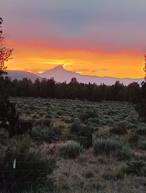 3913 SE Umatilla Loop, Prineville, OR 97754
