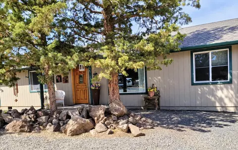 3913 SE Umatilla Loop, Prineville, OR 97754