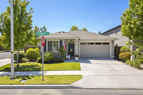 3680 SW Badger Ct, Redmond, OR 97756
