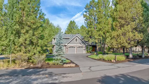 3437 NW Braid Dr, Bend, OR 97703