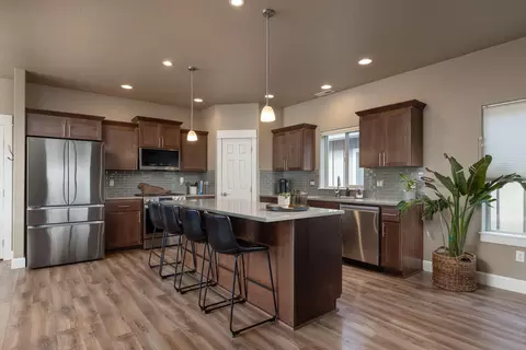 62905 Daniel Rd, Bend, OR 97701 photo 3