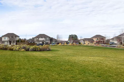 62905 Daniel Rd, Bend, OR 97701 photo 23