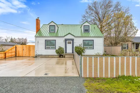 793 Marshall Ave, Medford, OR 97501