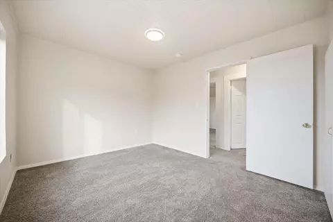 Bedroom - 606 SW 2nd St, Pendleton, OR 97801 photo 6 of 9
