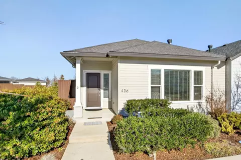 436 Cheney Loop, Central Point, OR 97502