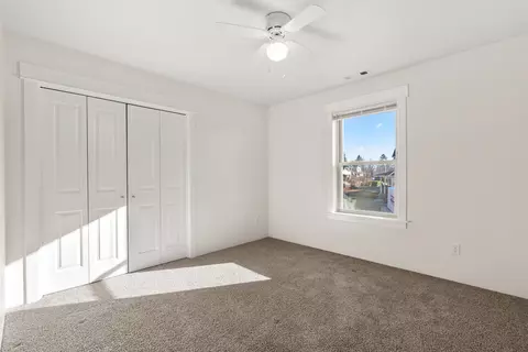 Bedroom - 78 Greenmoor Dr, Eagle Point, OR 97524 photo 3 of 6