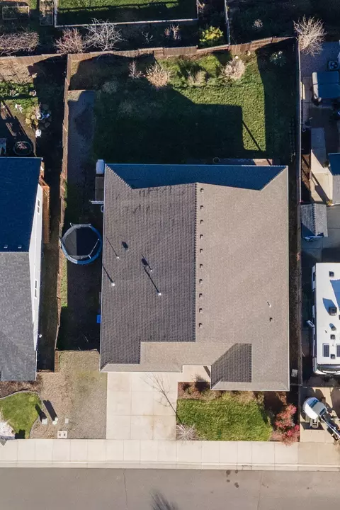 View/Area - 110 Linton Way, Eagle Point, OR 97524 photo 4 of 5
