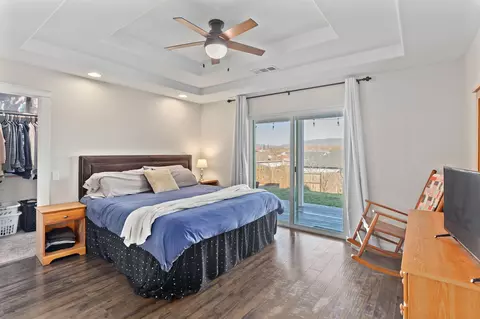 Bedroom - 110 Linton Way, Eagle Point, OR 97524 photo 1 of 5