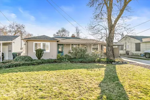 1219 Dakota Ave, Medford, OR 97501