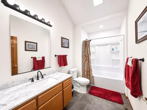 60716 Willow Creek Loop, Bend, OR 97702 photo 27