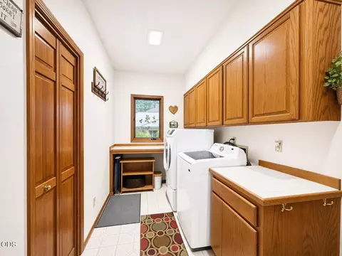 60716 Willow Creek Loop, Bend, OR 97702 photo 30