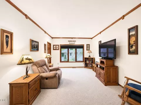 60716 Willow Creek Loop, Bend, OR 97702 photo 28