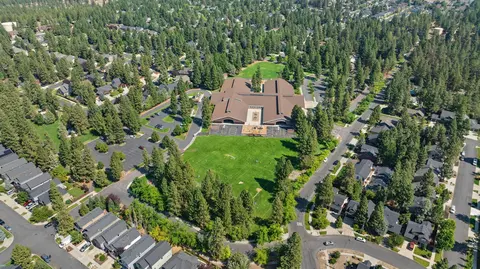 View/Area - 19788 Chicory Ave, Bend, OR 97702 photo 2 of 4
