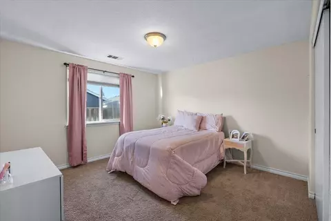 Other - 1242 Hawk Dr, Central Point, OR 97502 photo 2 of 3