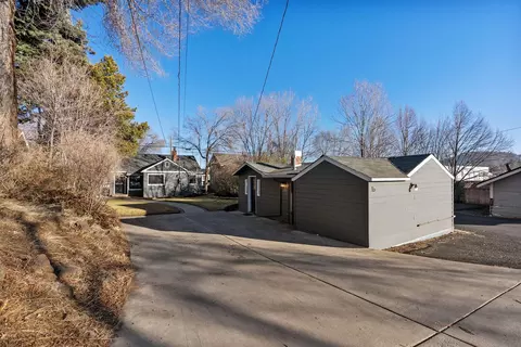 15 NW Franklin Ave, Bend, OR 97703