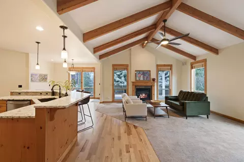 Living - 19541 Sugar Mill Loop, Bend, OR 97702 photo 1 of 3
