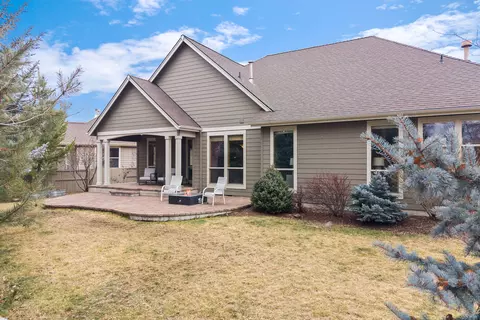 Exterior - 19541 Sugar Mill Loop, Bend, OR 97702 photo 4 of 5