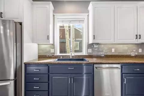 Kitchen - 2403 NW Brickyard St, Bend, OR 97703 photo 2 of 4