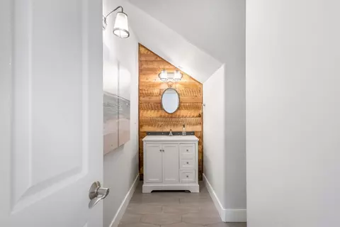 Bath - 2403 NW Brickyard St, Bend, OR 97703 photo 5 of 5